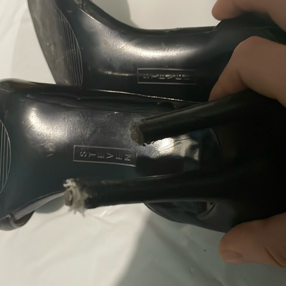 Steven by Steve Madden- Classy 4 inch black heels- size 8 - Picture 12 of 13